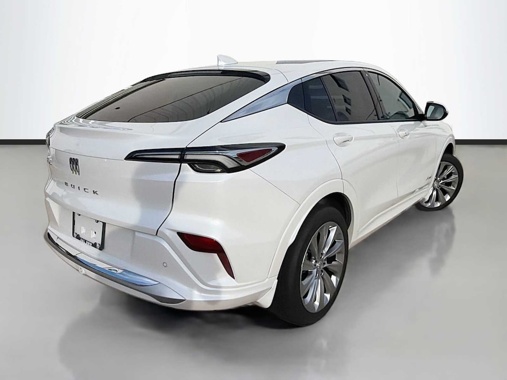 Used 2025 Buick Envista Avenir SUV
