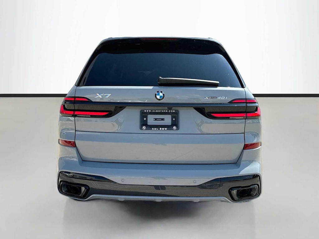 New 2027 BMW X7 xDrive40i SUV