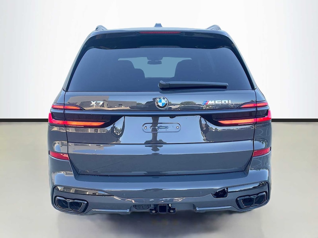 New 2027 BMW X7 M60i SUV