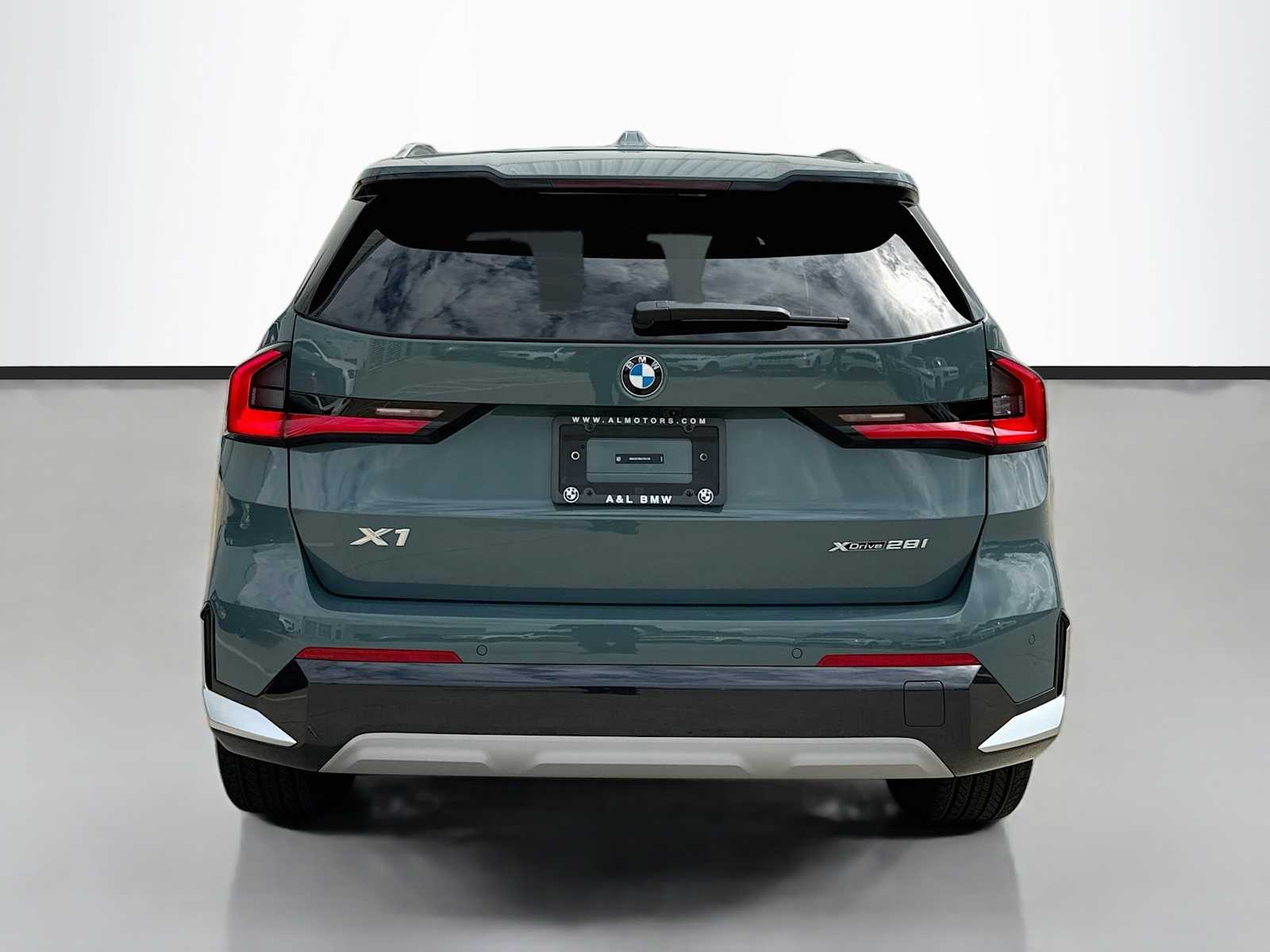 New 2027 BMW X1 xDrive28i SUV