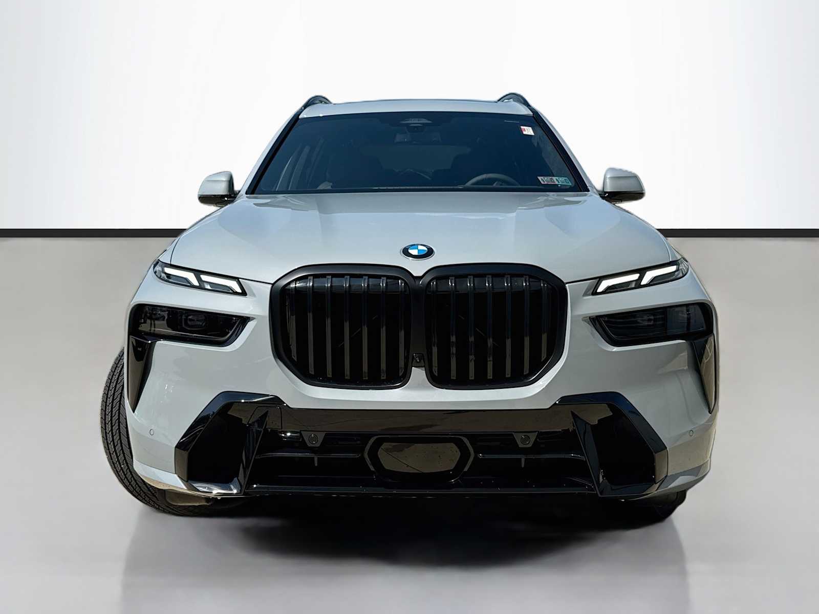 New 2027 BMW X7 xDrive40i SUV