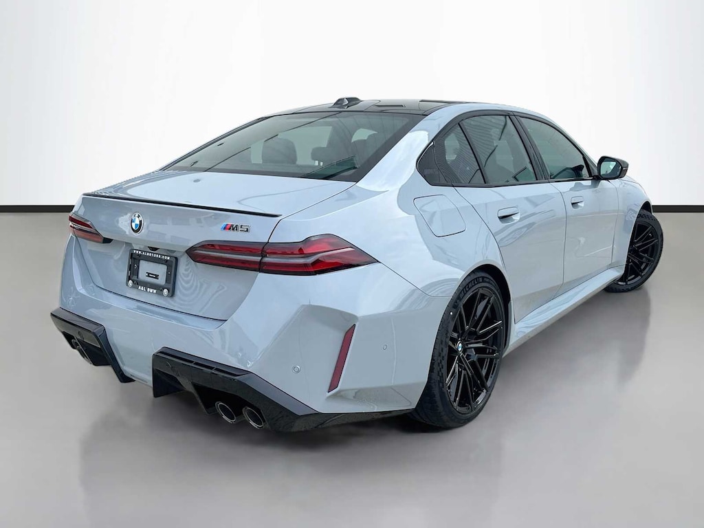 New 2027 BMW M5 Sedan