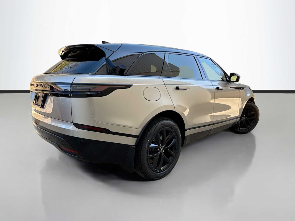 Used 2026 Land Rover Range Rover Velar P250 Dynamic SE SUV