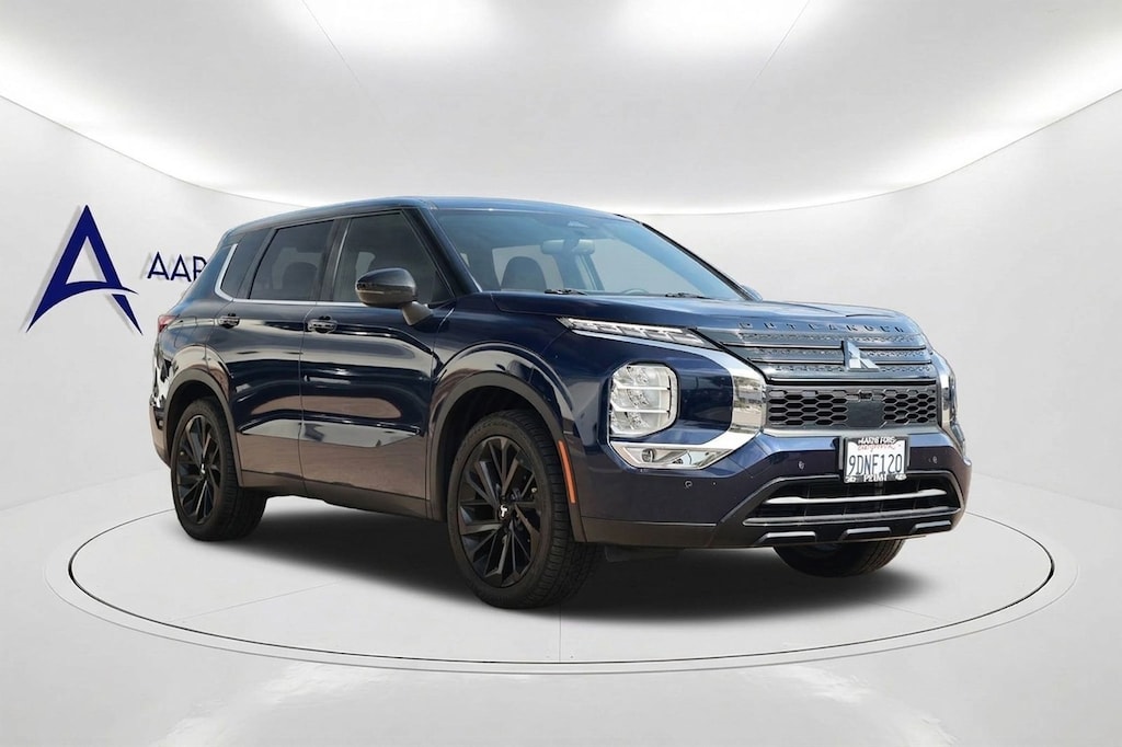 Used 2022 Mitsubishi Outlander SE SUV