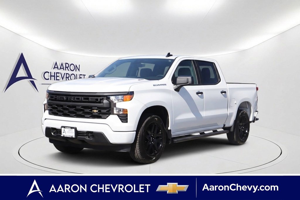 2026 Chevrolet Silverado 1500 Custom Truck