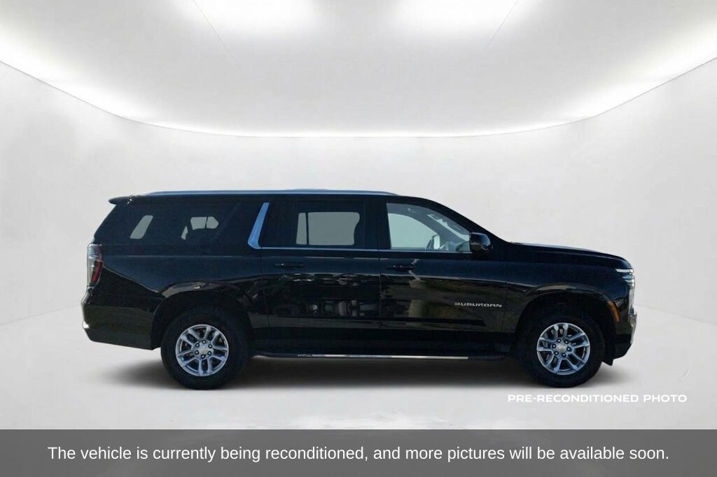 Used 2026 Chevrolet Suburban LT SUV