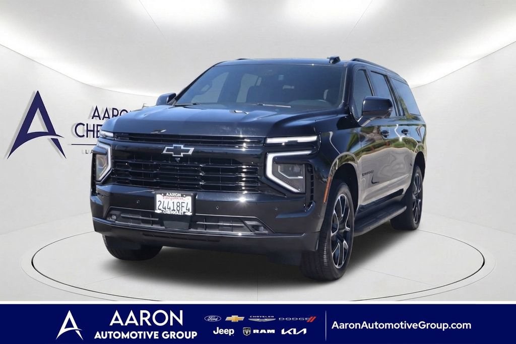 2025 Chevrolet Suburban RST