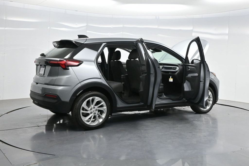 Used 2027 Chevrolet Bolt LT SUV