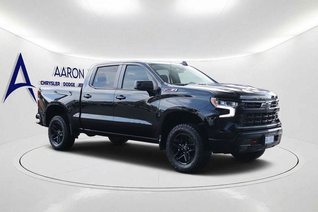 Used 2024 Chevrolet Silverado 1500 LT Trail Boss Truck Crew Cab
