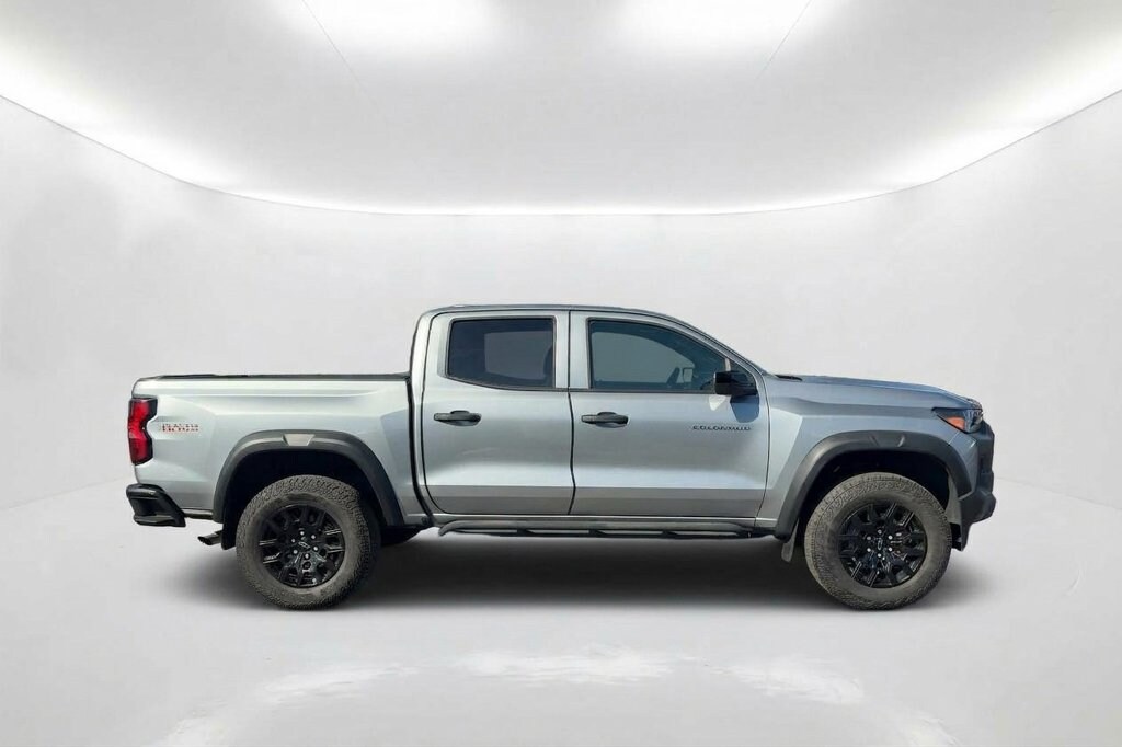 Used 2025 Chevrolet Colorado Trail Boss Truck Crew Cab