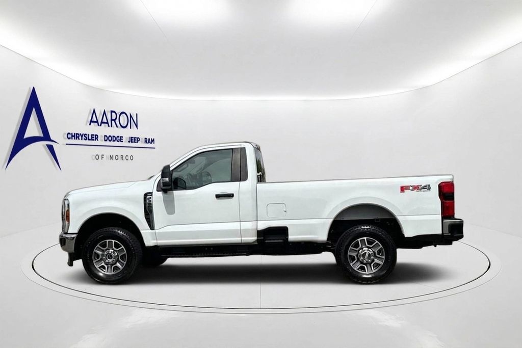 Used 2025 Ford F-350SD XLT Truck