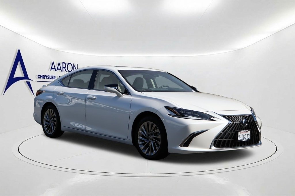 Used 2023 Lexus ES 300h Luxury Sedan