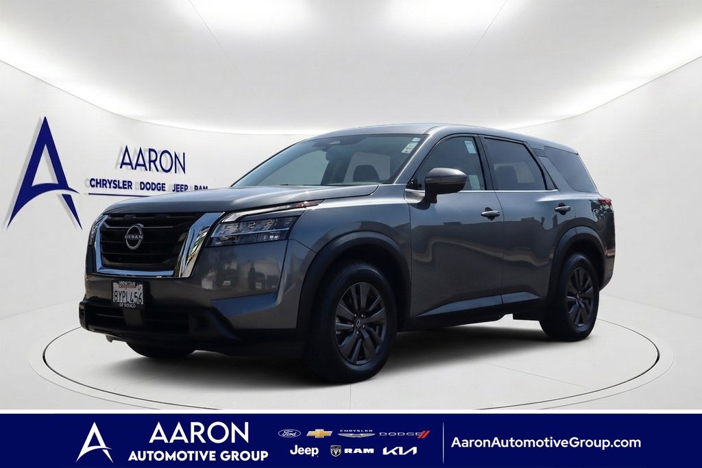 2022 Nissan Pathfinder
