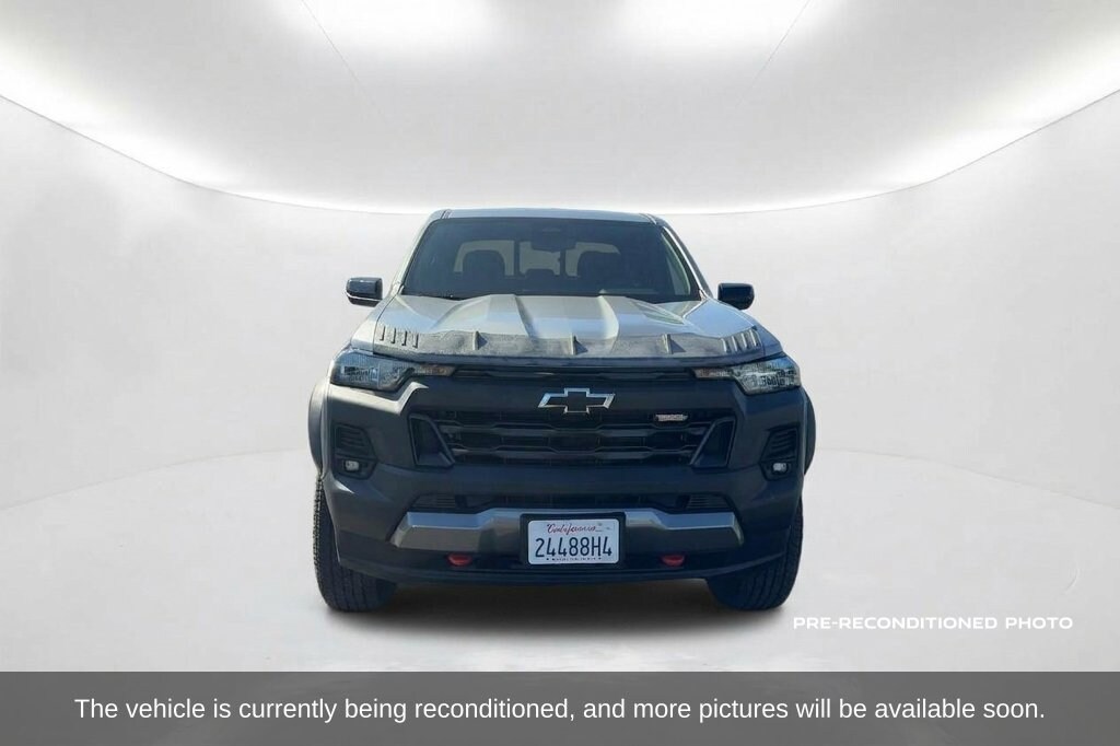 Used 2025 Chevrolet Colorado Trail Boss Truck Crew Cab