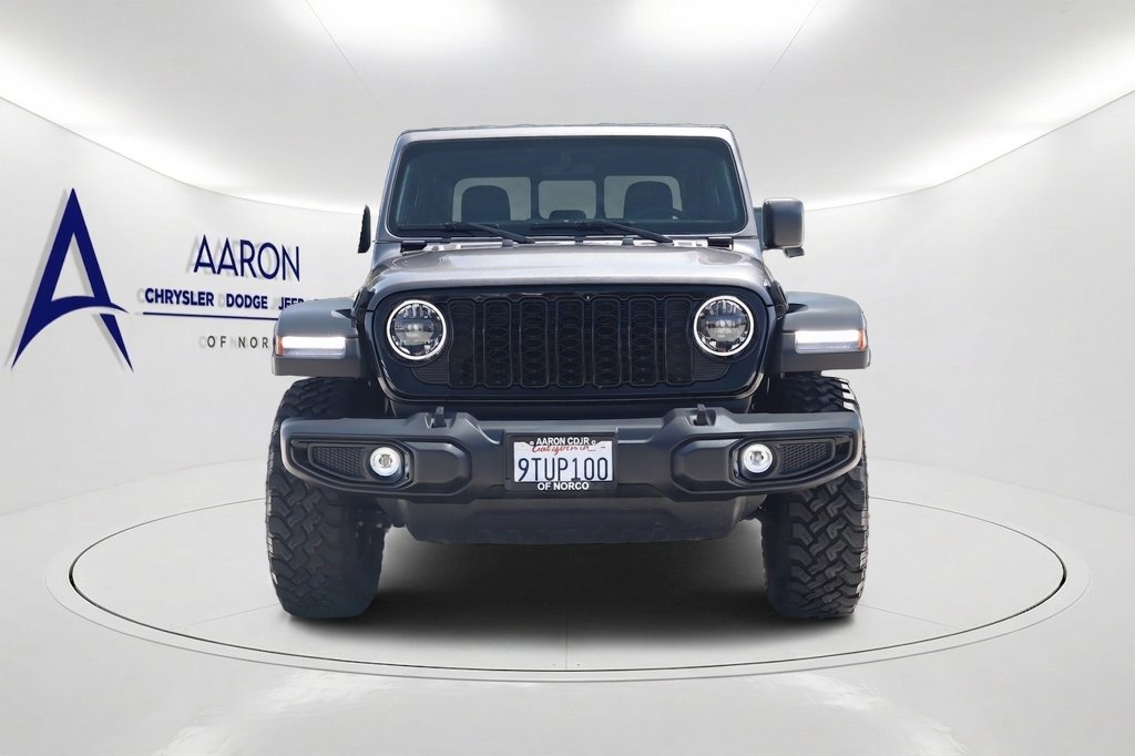 Used 2025 Jeep Wrangler Willys SUV