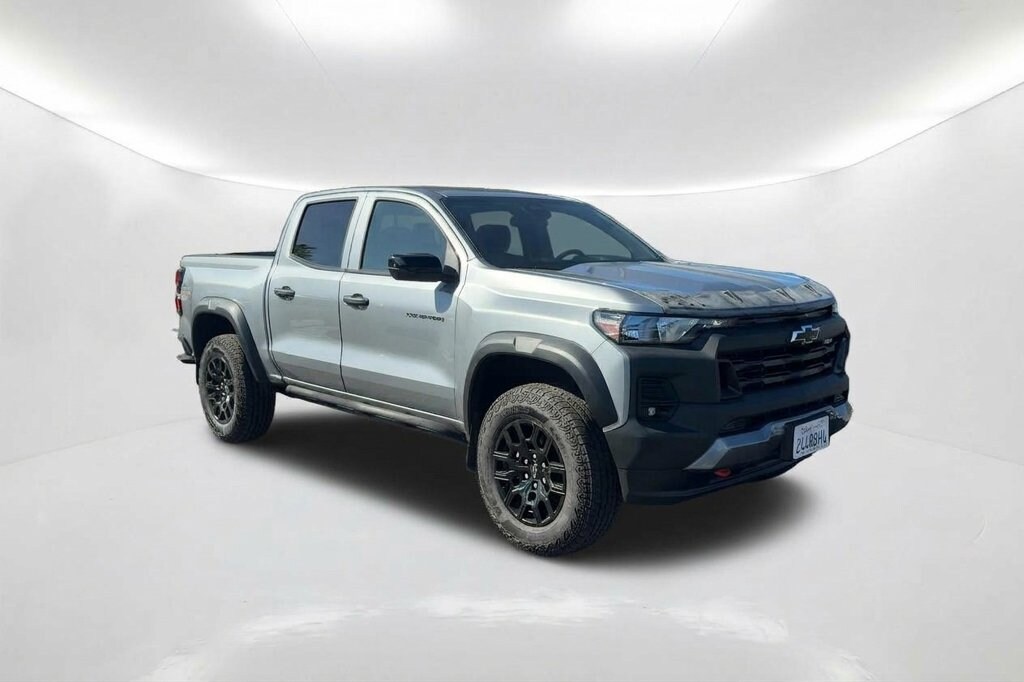 Used 2025 Chevrolet Colorado Trail Boss Truck Crew Cab