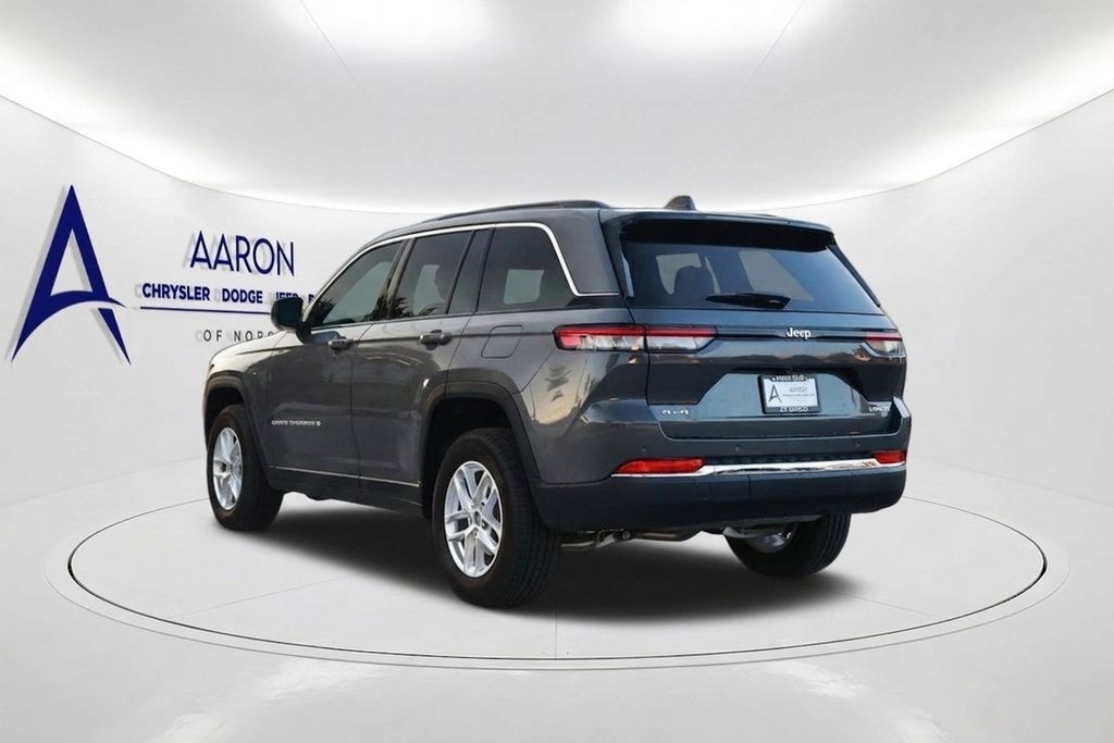 Used 2025 Jeep Grand Cherokee Laredo X SUV