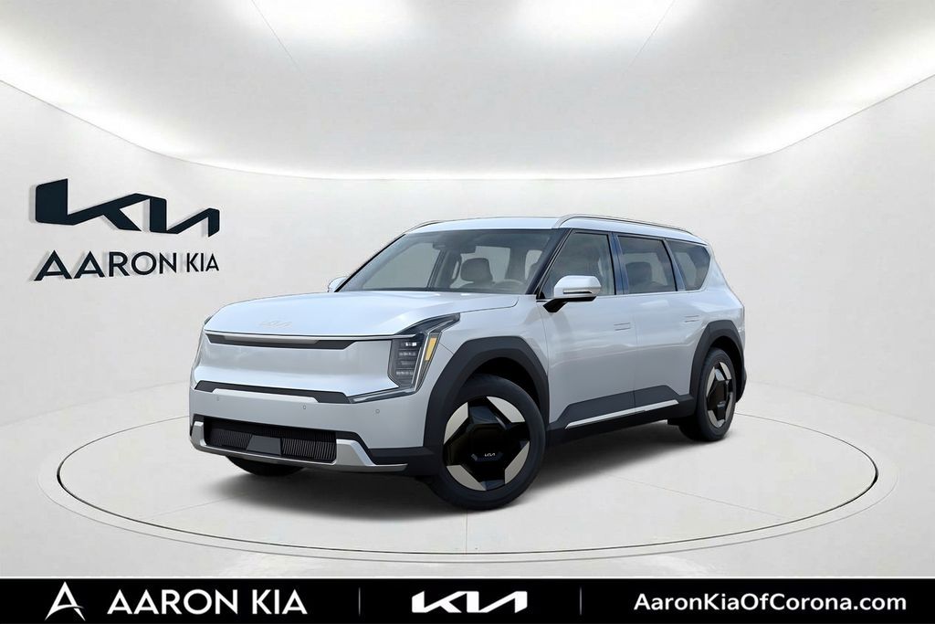 2026 Kia EV9 Wind SUV