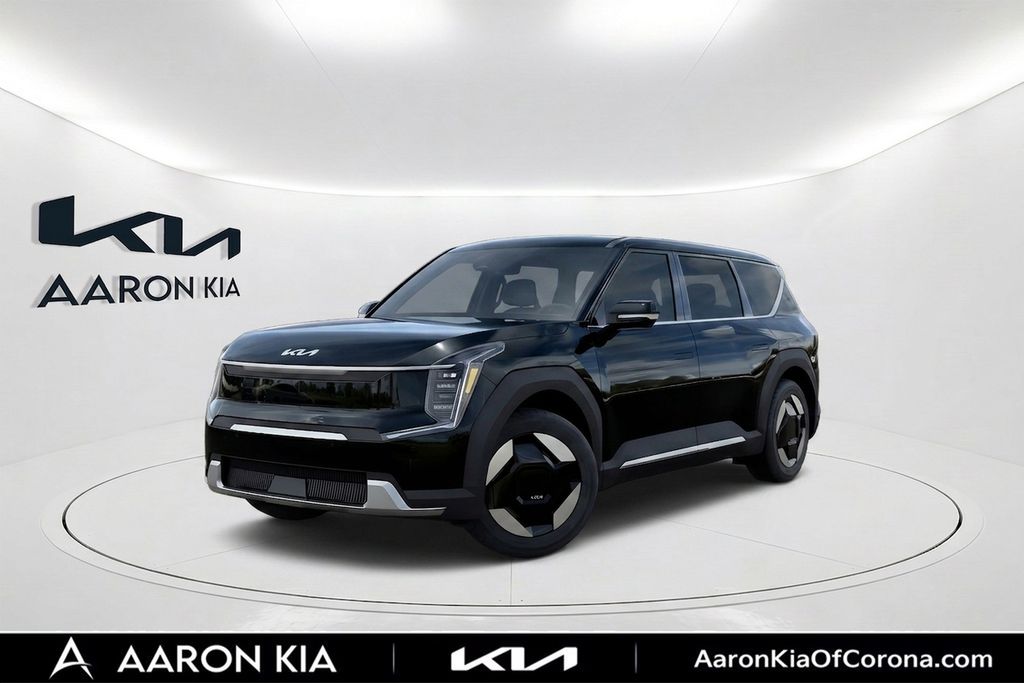 2026 Kia EV9 Light Long Range SUV