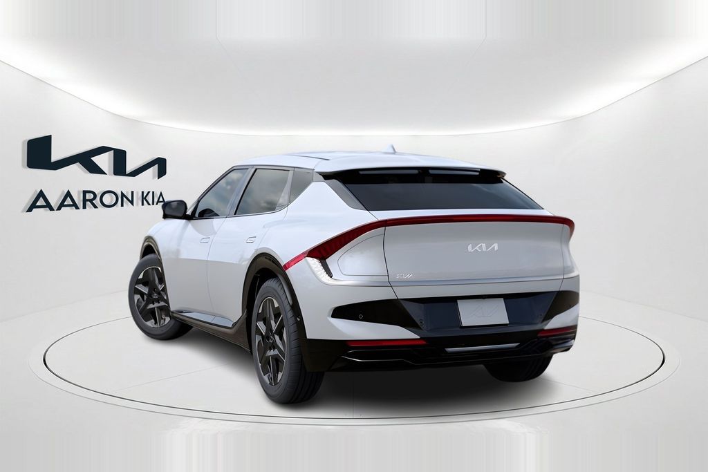 New 2026 Kia EV6 Wind SUV