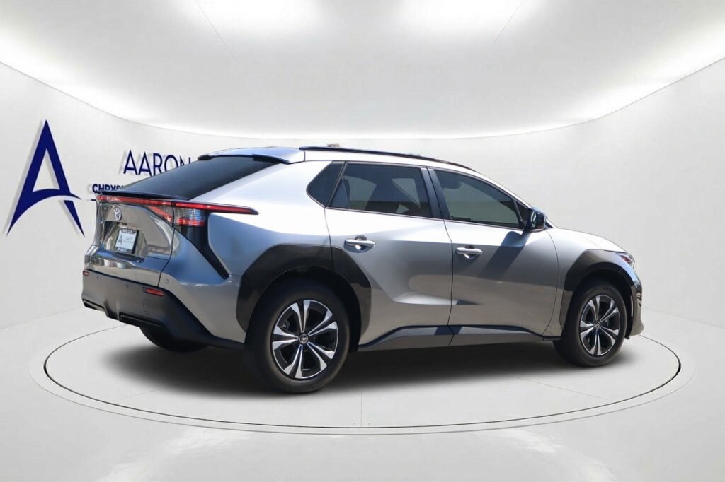 Used 2023 Toyota bZ4X XLE SUV