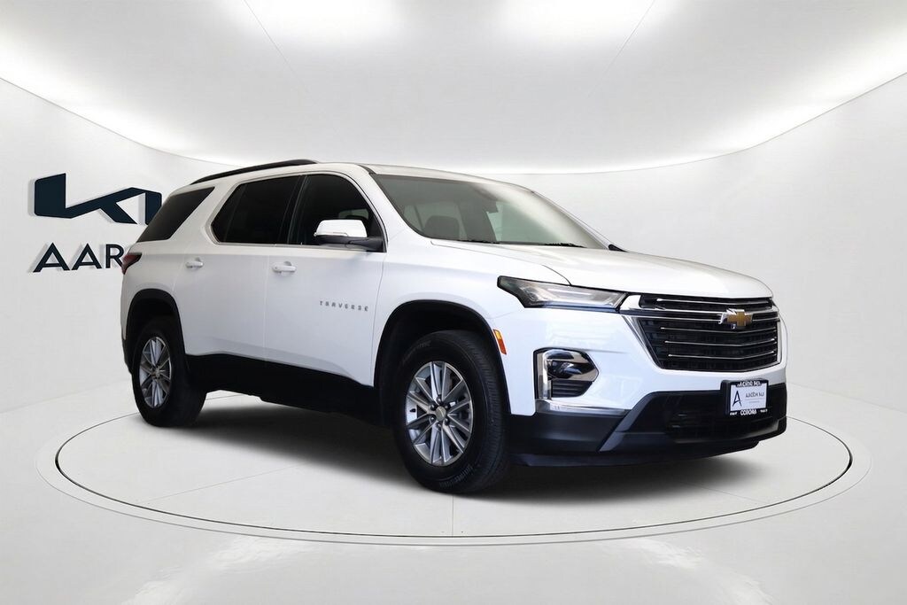 Used 2023 Chevrolet Traverse LT Cloth w/1LT SUV