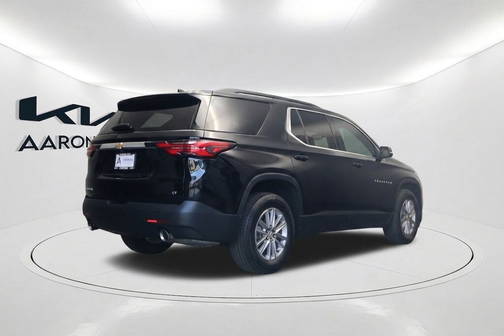 Used 2023 Chevrolet Traverse LT Cloth w/1LT SUV