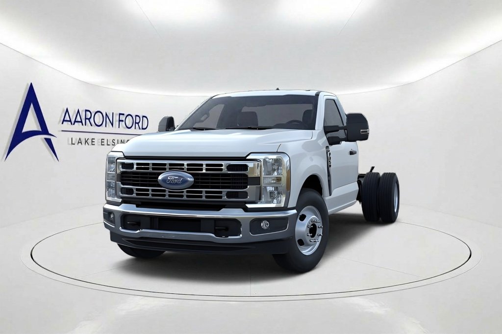 New 2026 Ford F-350SD XL Chassis