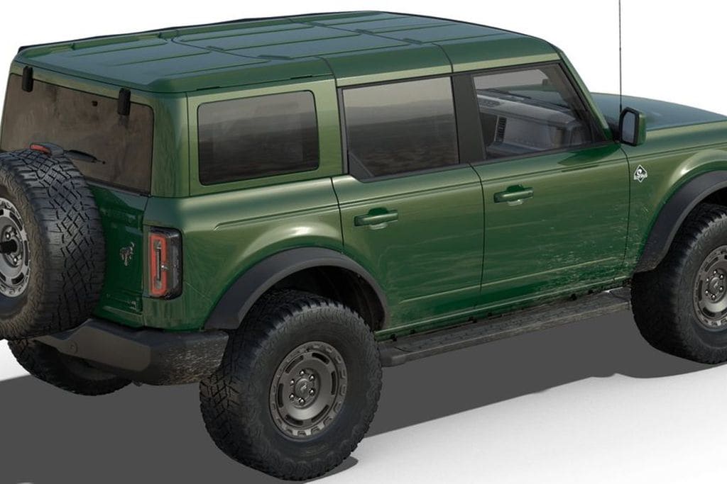 New 2025 Ford Bronco Outer Banks SUV
