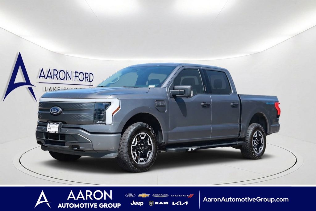 2022 Ford F-150 Lightning