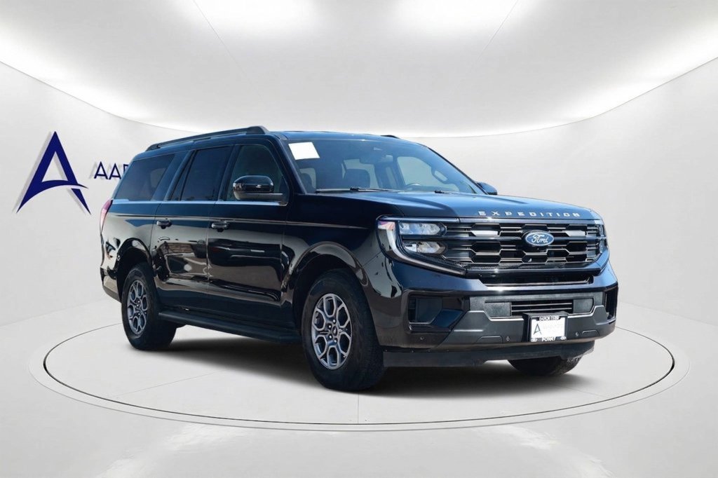 Used 2025 Ford Expedition Max Active SUV