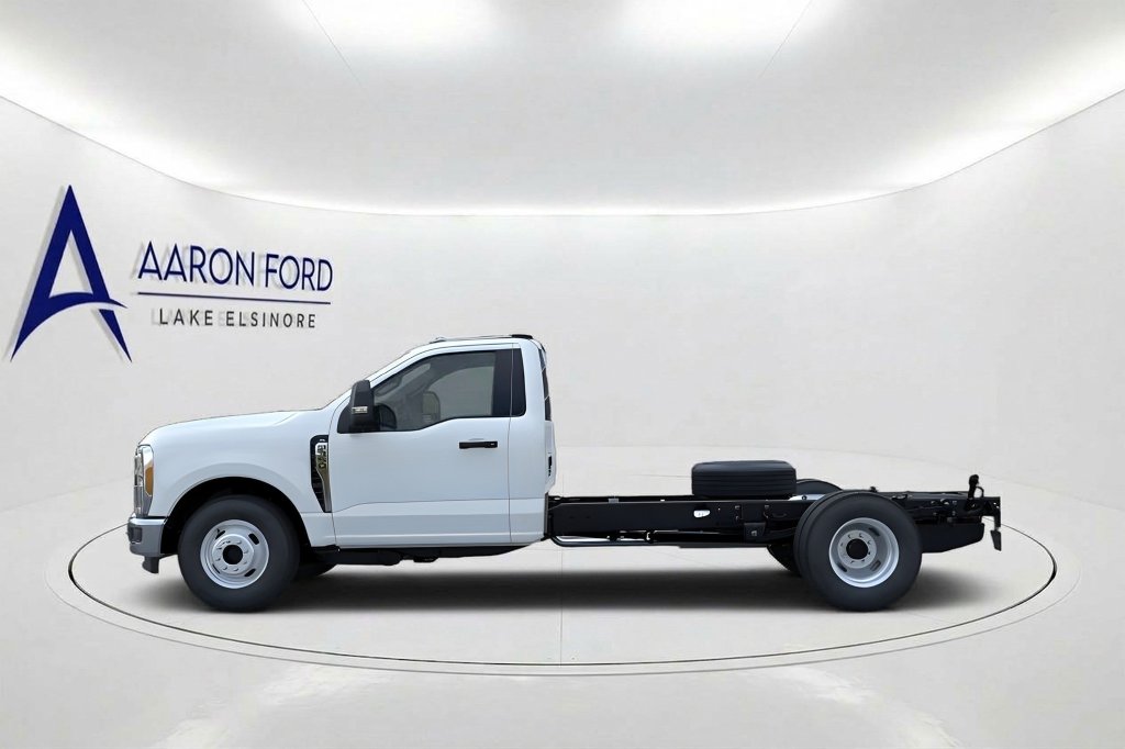 New 2026 Ford F-350SD XL Chassis