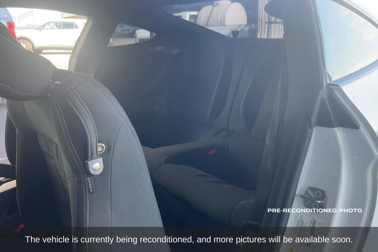 2022 Ford Mustang GT - Photo 12