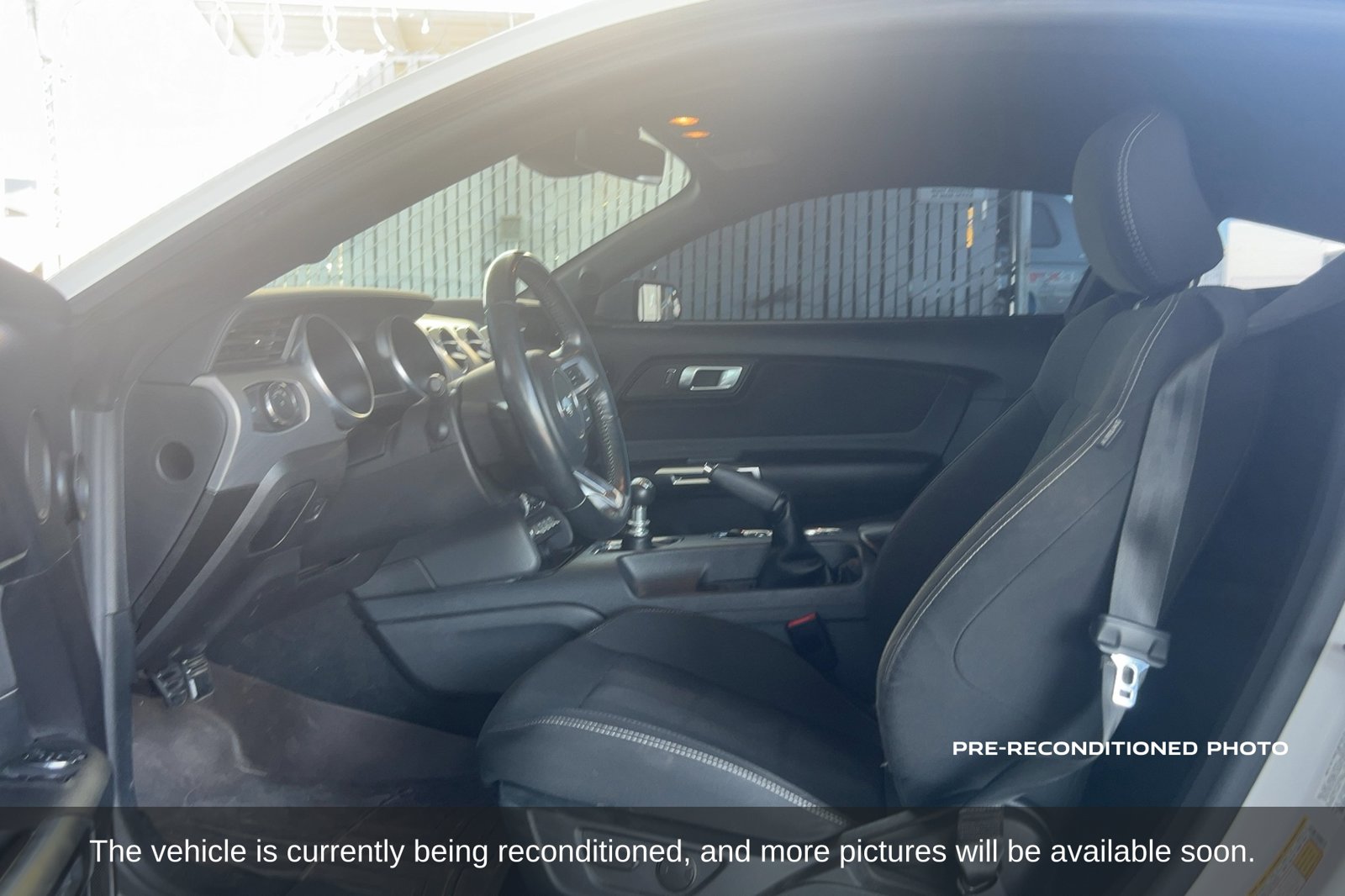 2022 Ford Mustang GT - Photo 11