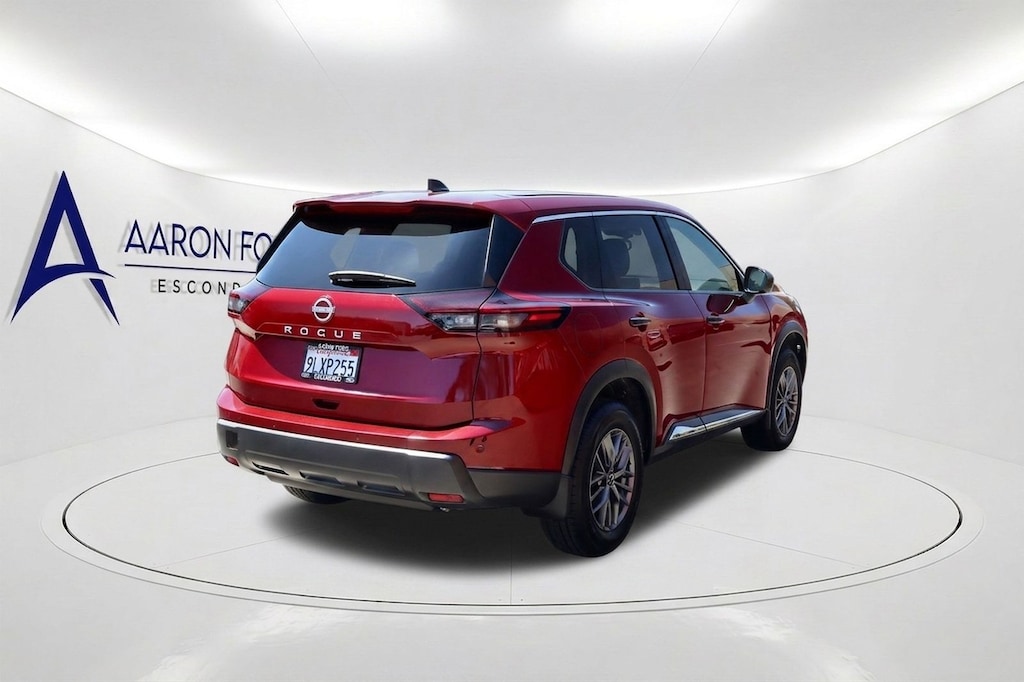Used 2024 Nissan Rogue S SUV