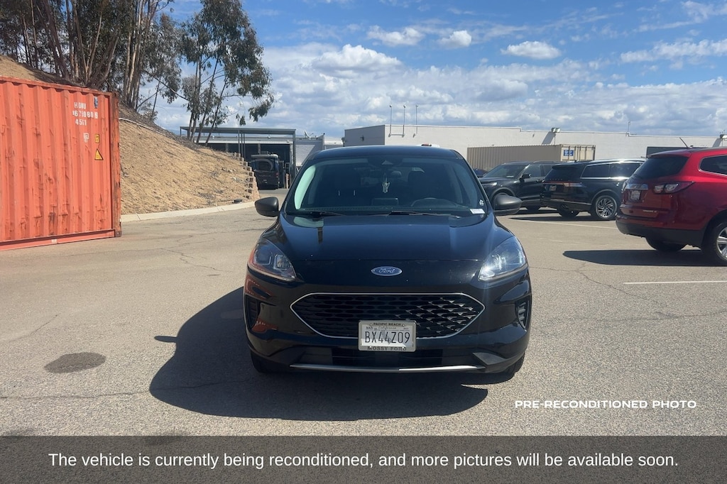 Used 2022 Ford Escape SE SUV