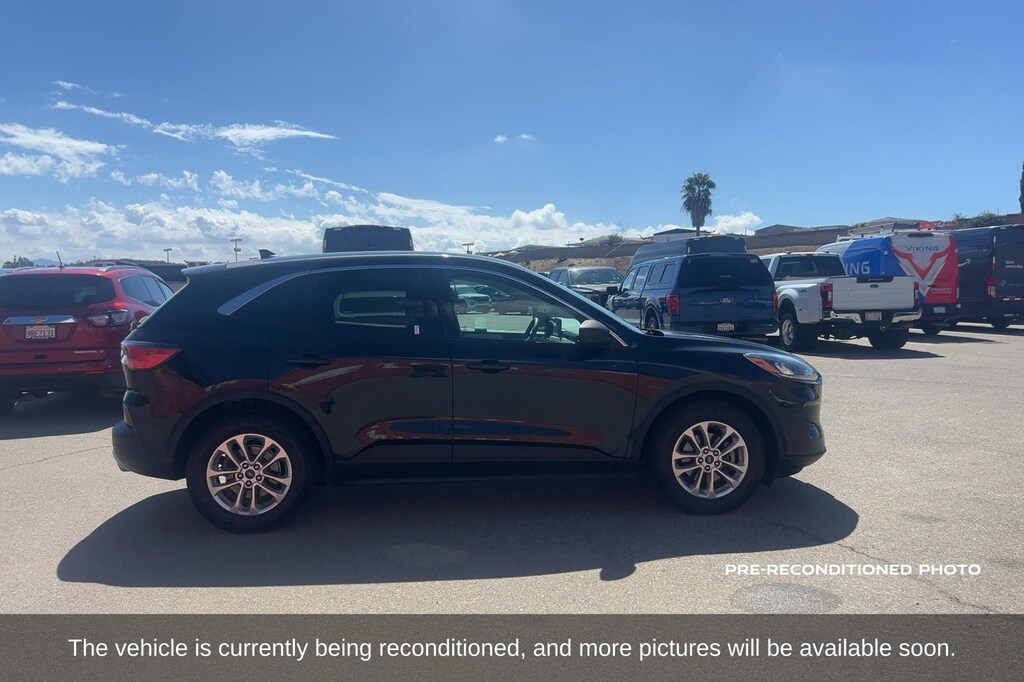 Used 2022 Ford Escape SE SUV