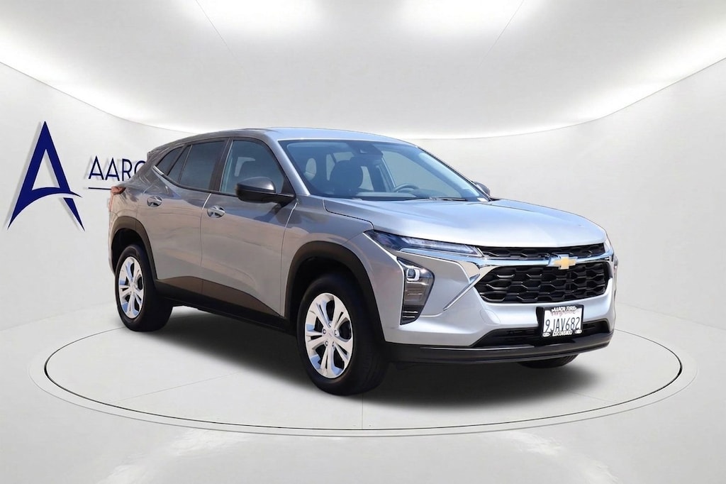 Used 2024 Chevrolet Trax LS SUV