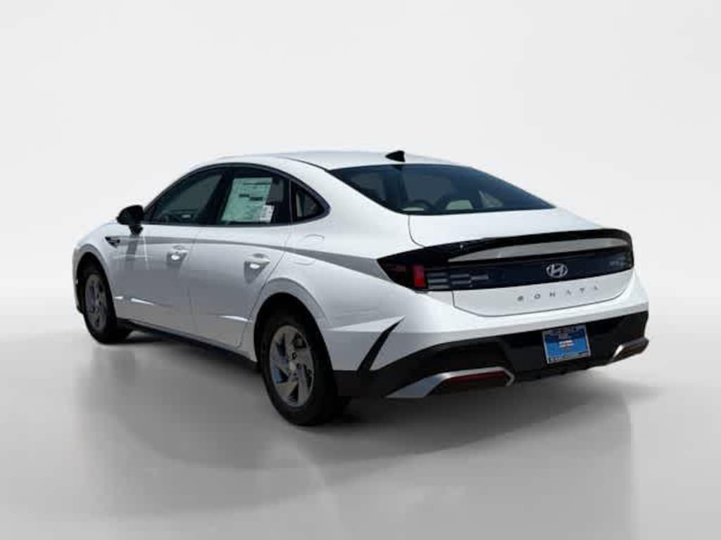 New 2026 Hyundai Sonata SE Sedan
