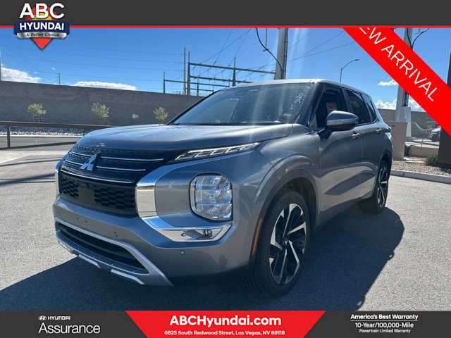 Used 2024 Mitsubishi Outlander SE SUV