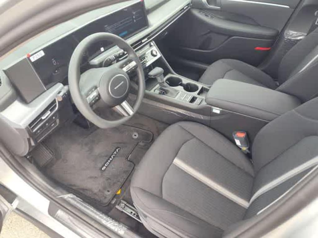 New 2026 Hyundai Sonata SE Sedan