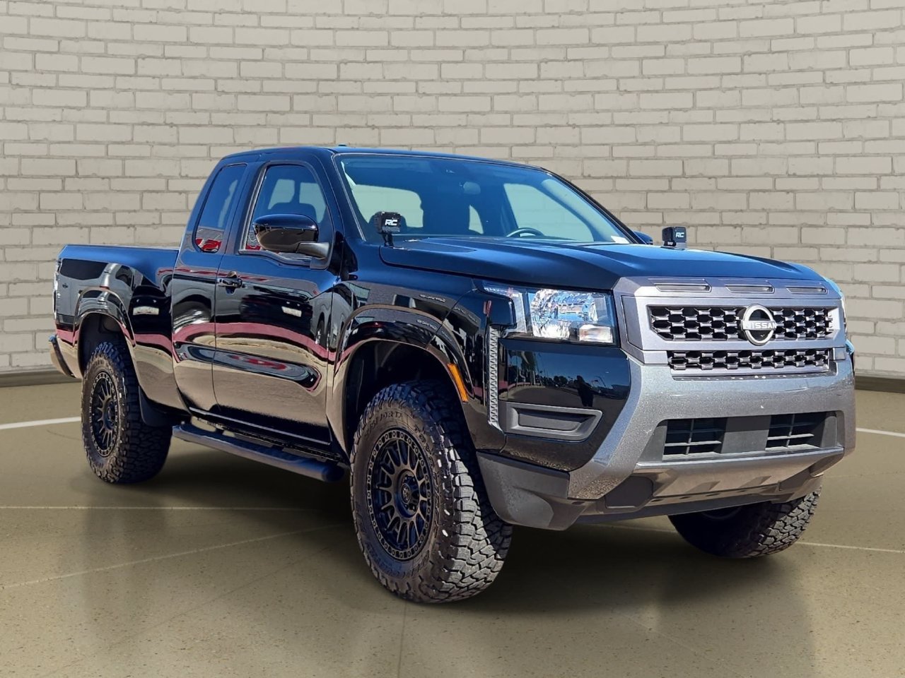 Certified 2025 Nissan Frontier SV Truck