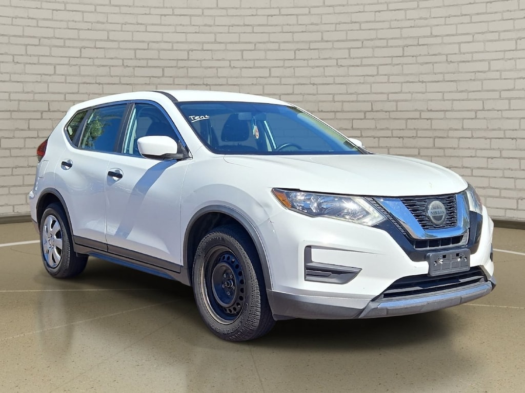 Used 2018 Nissan Rogue S SUV