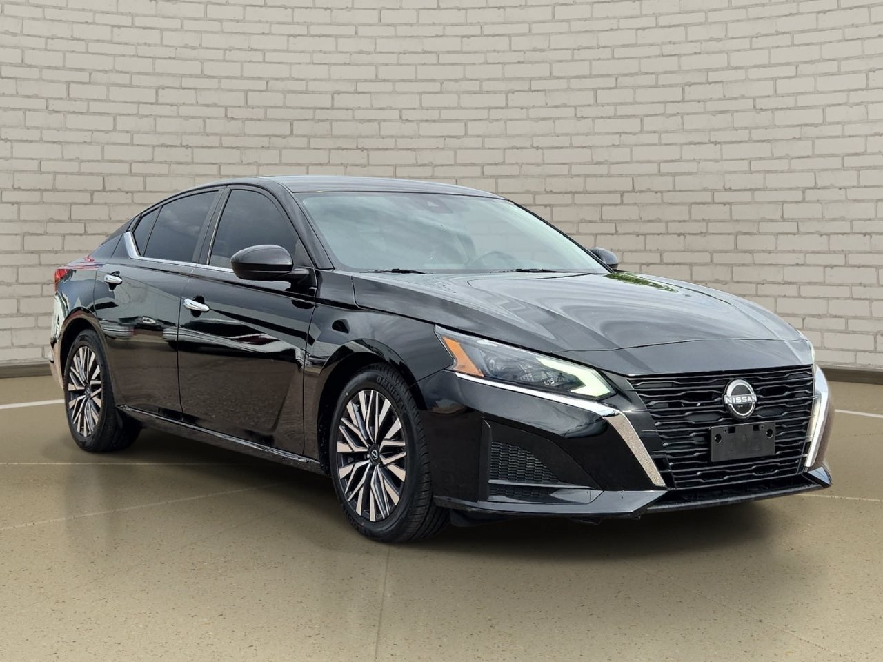 Certified 2023 Nissan Altima 2.5 SV Sedan