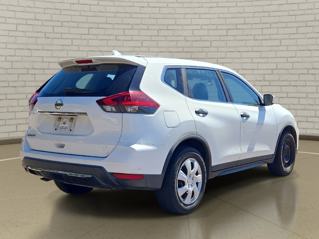 Used 2018 Nissan Rogue S SUV