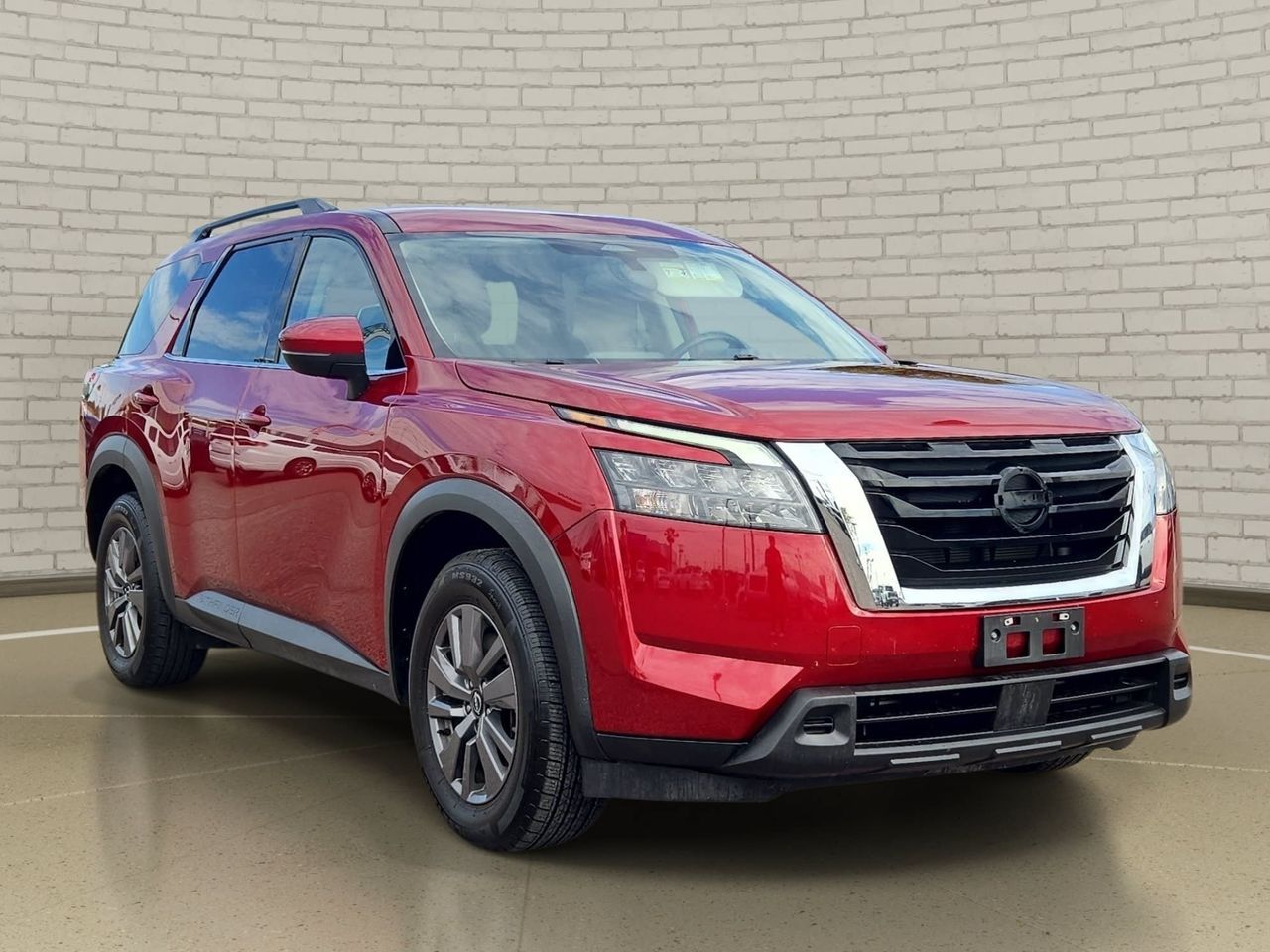 Certified 2024 Nissan Pathfinder SV SUV