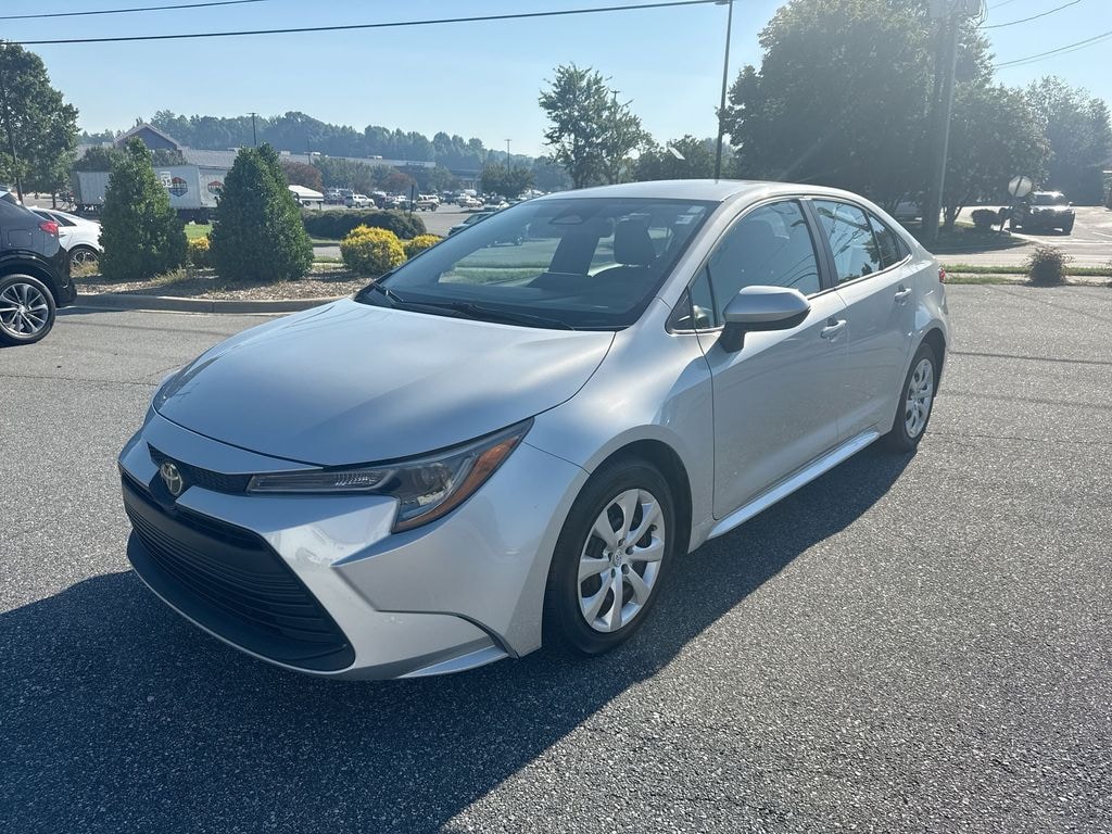 Used 2024 Toyota Corolla LE