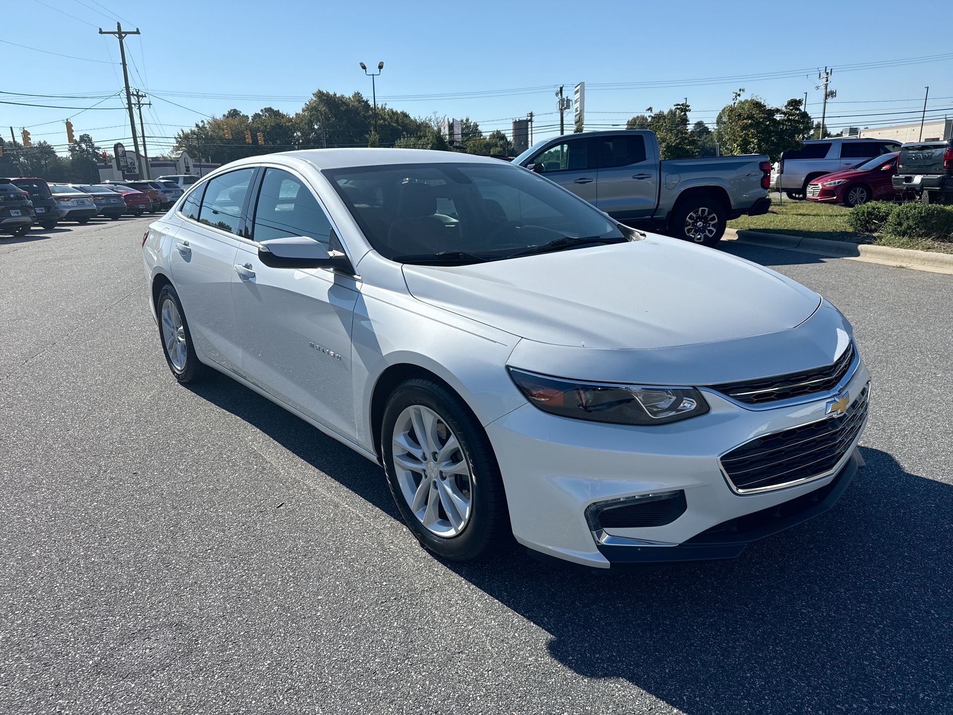 Used 2018 Chevrolet Malibu 1LT with VIN 1G1ZD5ST2JF132653 for sale in Lincolnton, NC