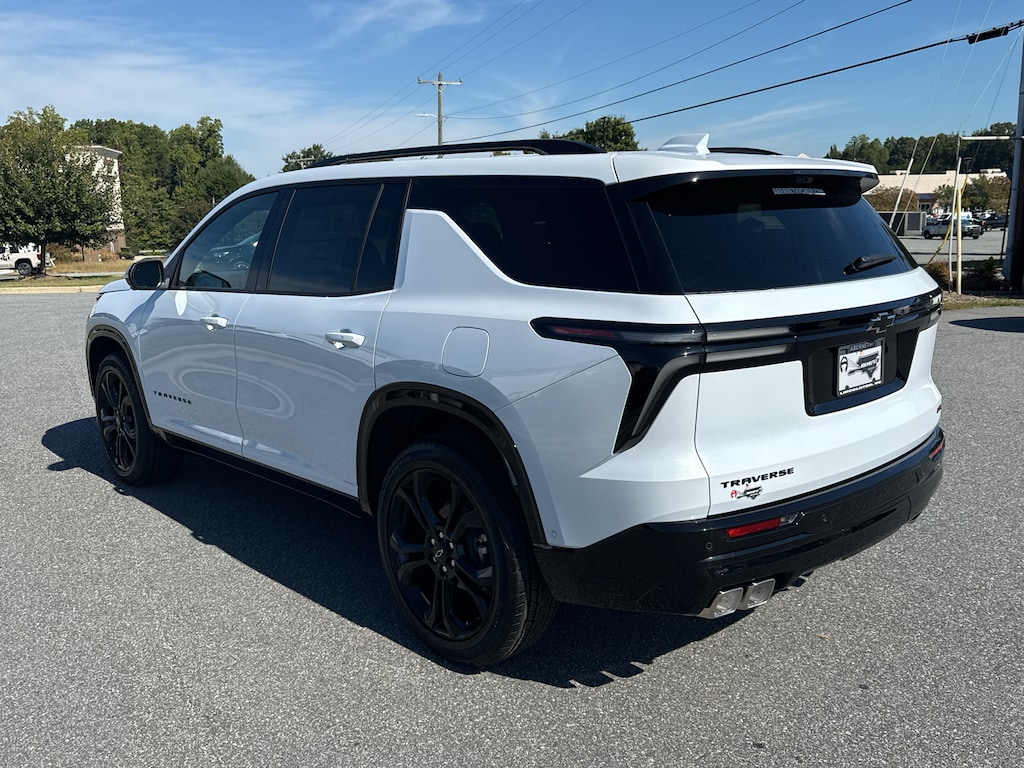 New 2027 Chevrolet Traverse RS SUV