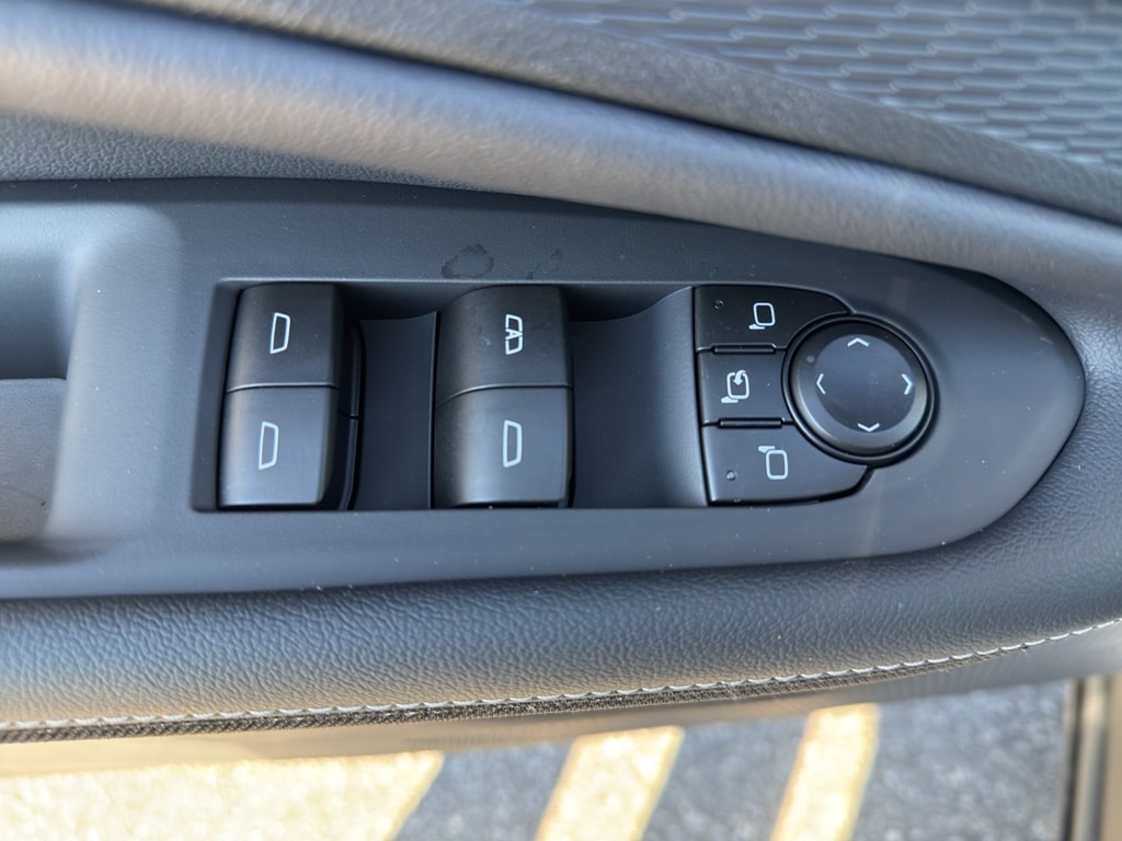 2026 Chevrolet Blazer EV LT - Photo 7